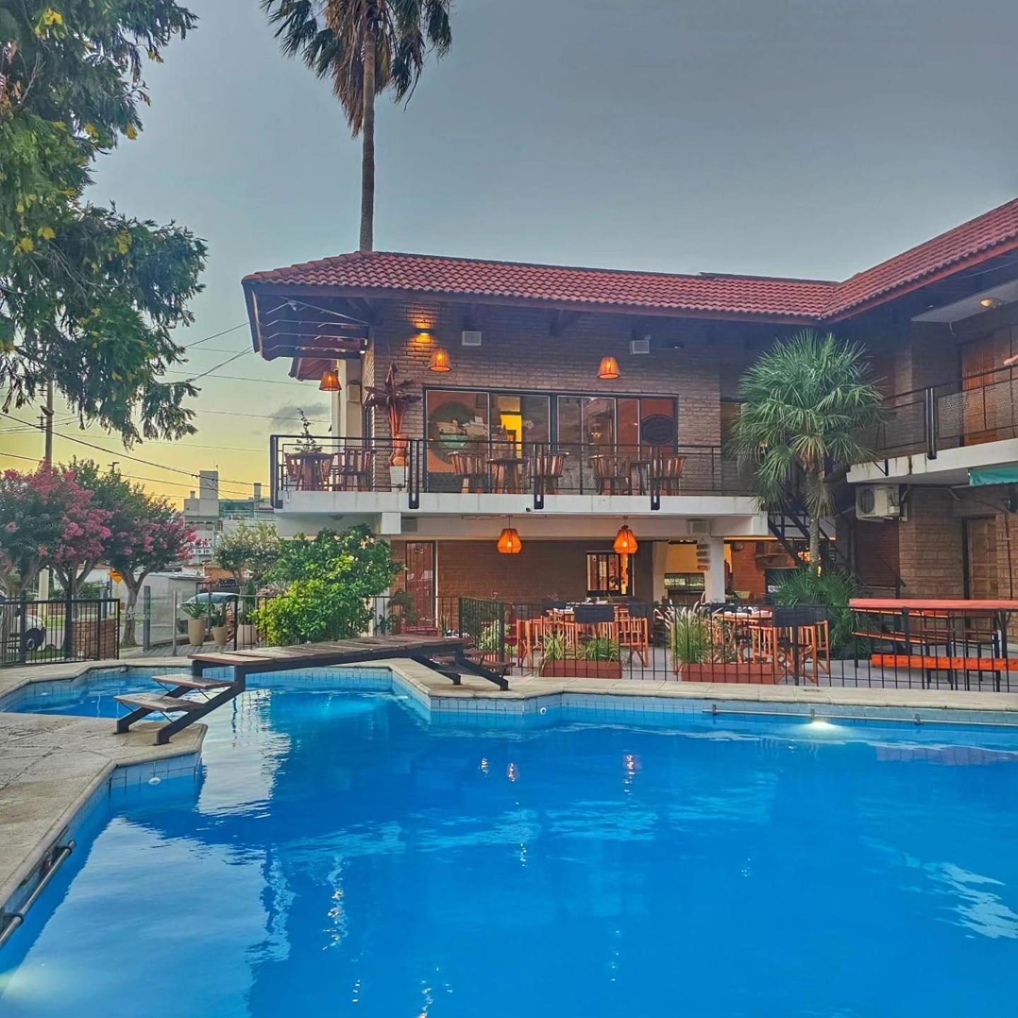 Hotel Carlos Paz Villa Carlos Paz Esterno foto