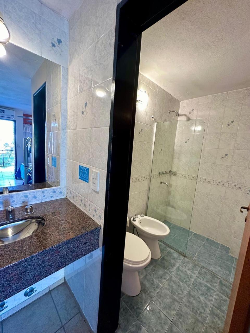 Hotel Carlos Paz Villa Carlos Paz Esterno foto