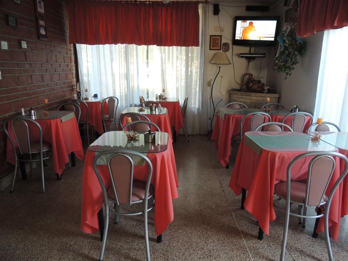 Hotel Carlos Paz Villa Carlos Paz Esterno foto