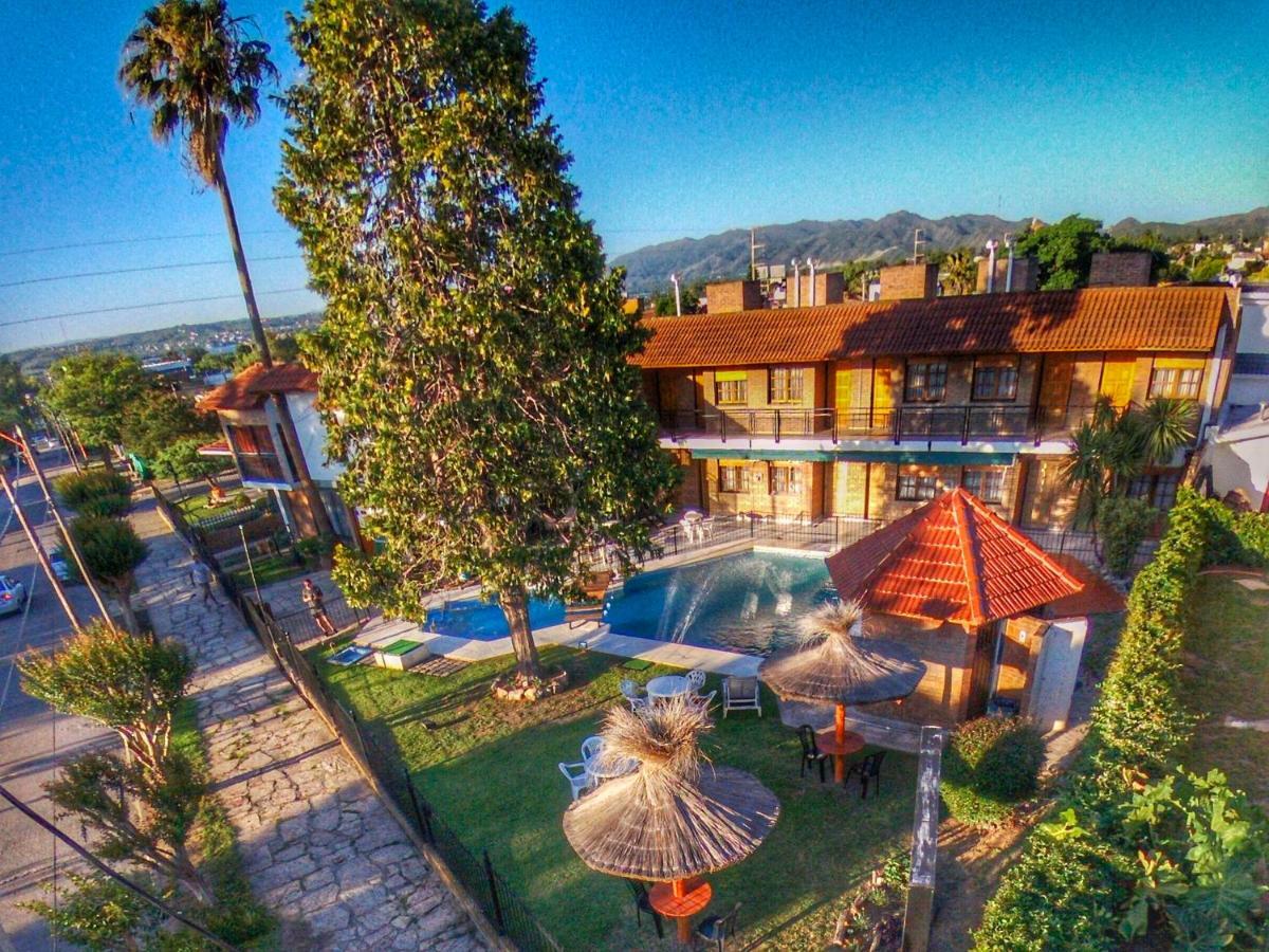 Hotel Carlos Paz Villa Carlos Paz Esterno foto