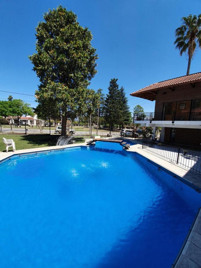 Hotel Carlos Paz Villa Carlos Paz Esterno foto