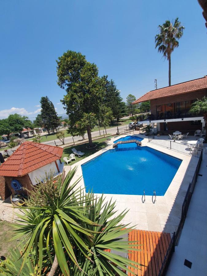 Hotel Carlos Paz Villa Carlos Paz Esterno foto