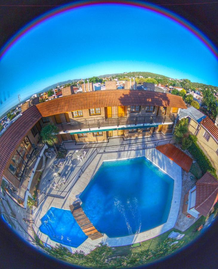 Hotel Carlos Paz Villa Carlos Paz Esterno foto