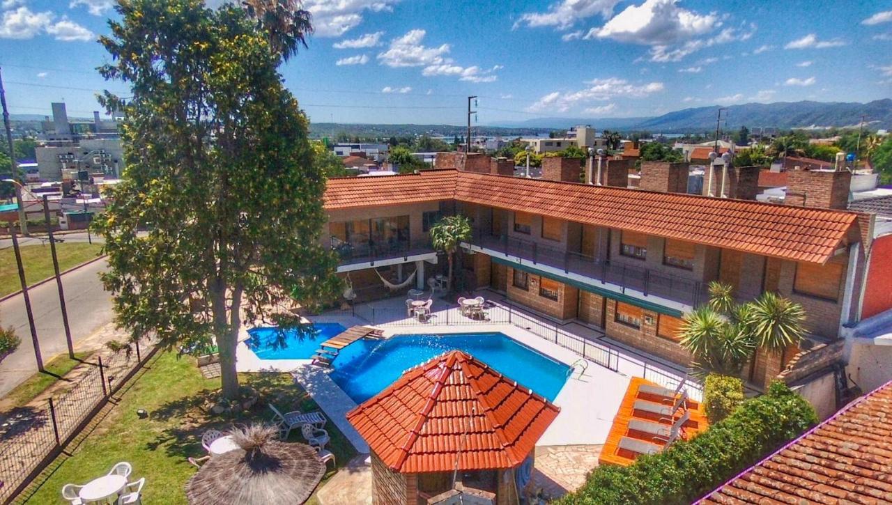 Hotel Carlos Paz Villa Carlos Paz Esterno foto